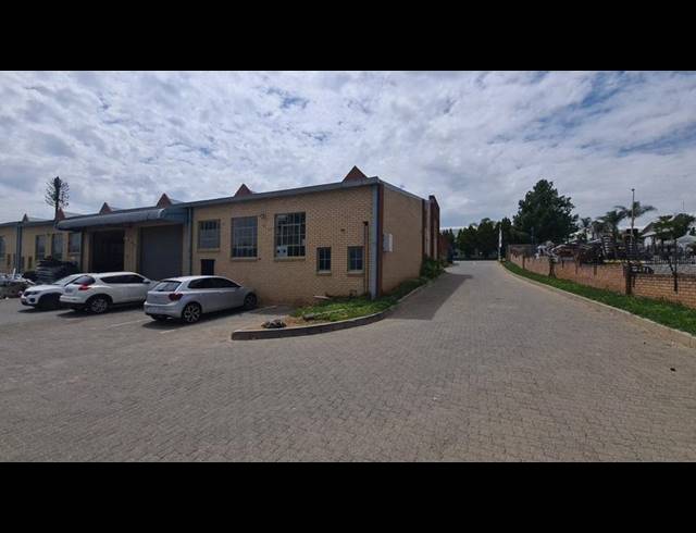 INDUSTRIAL PROPERTY TO RENT IN HALFWAY HOUSE